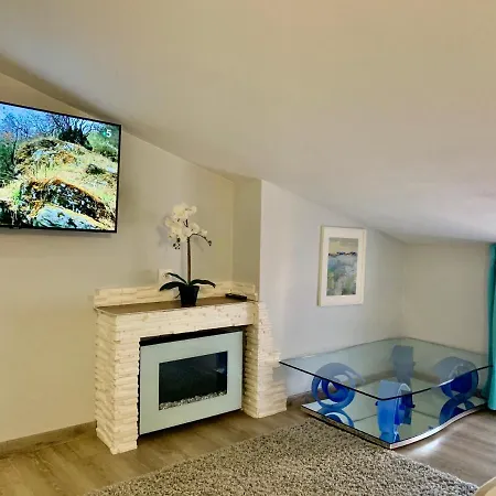 Mon Petit Nid D'amour Au Coeur Historique De דירה *