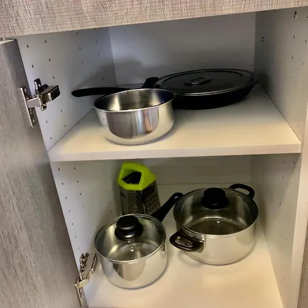Mon Petit Nid D'amour Au Coeur Historique De Apartamento Fréjus